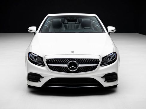Used 2019 Mercedes-Benz E 450 4MATIC Cabriolet image 7