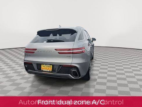 Used 2025 Genesis GV70 2.5T image 10