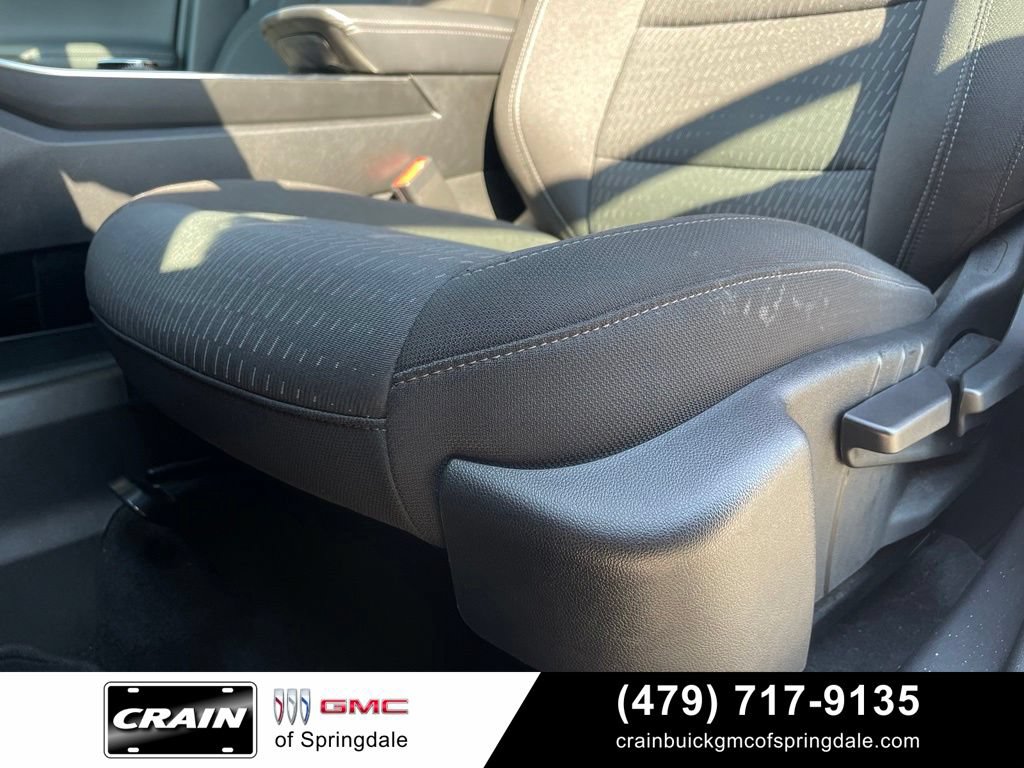 Used 2026 Chevrolet Equinox LT FWD image 23