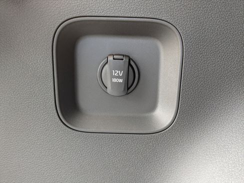 New 2026 Kia Sportage S image 14