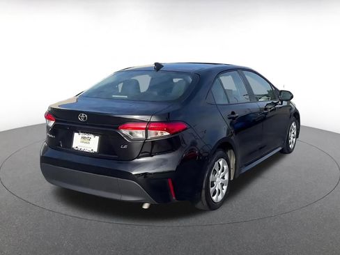 Used 2025 Toyota Corolla LE image 15