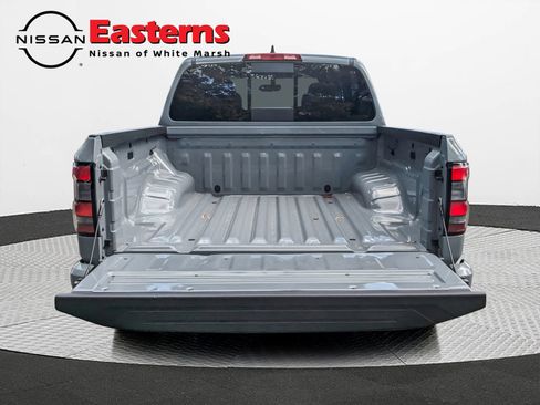 Used 2024 Nissan Frontier PRO-4X w/ Technology Package AWD/4WD image 9