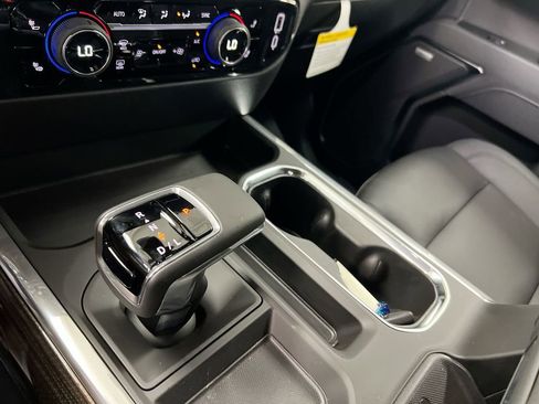 New 2026 Chevrolet Silverado 1500 LT Trail Boss w/ LT Trail Boss Premium Package AWD/4WD image 18