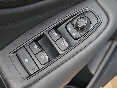 Used 2025 Subaru Outback Wilderness image 26