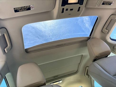 Used 2017 Lexus ES 350 w/ Luxury Package FWD image 14