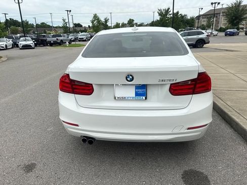 Used 2013 BMW 328i Sedan RWD image 3