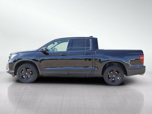 Used 2024 Honda Ridgeline Black Edition image 2