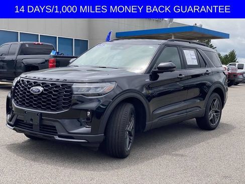 Certified 2025 Ford Explorer ST-Line w/ ST-Line Street Pack AWD/4WD image 29