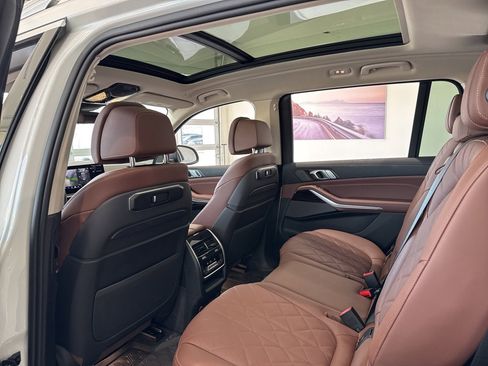 Certified 2025 BMW X7 xDrive40i w/ Premium Package image 35