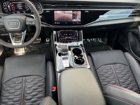 Used 2024 Audi RS Q8 image 20