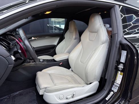 Used 2013 Audi RS 5 Coupe image 16