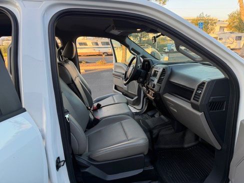 Used 2022 Ford F250 XL w/ Power Equipment Group image 13