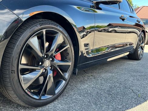 Used 2022 Genesis G70 3.3T RWD image 11