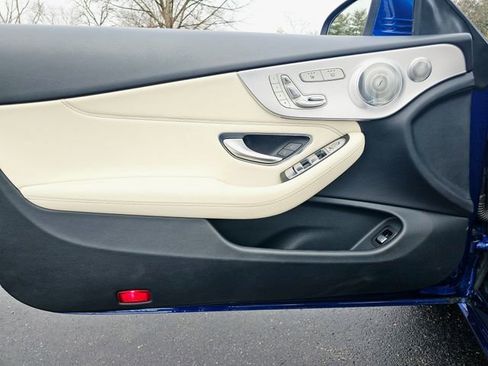 Used 2017 Mercedes-Benz C 300 4MATIC Cabriolet image 29