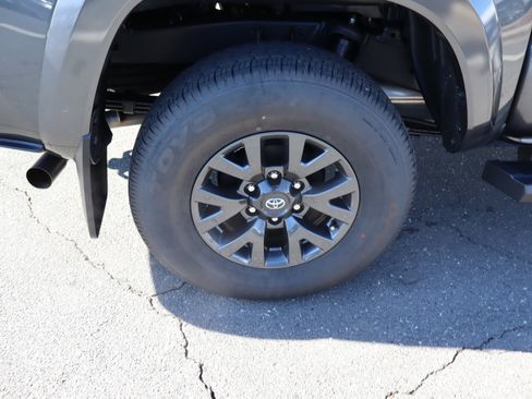 Used 2023 Toyota Tacoma SR5 image 39