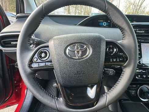 Used 2022 Toyota Prius Prime LE image 14