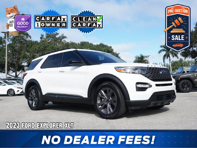 Used 2023 Ford Explorer XLT w/ Equipment Group 202A RWD image 1