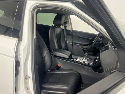 Used 2023 Land Rover Range Rover Evoque S image 31