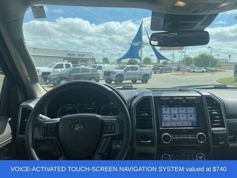 Used 2018 Ford Expedition Max XLT w/ Equipment Group 202A image 7