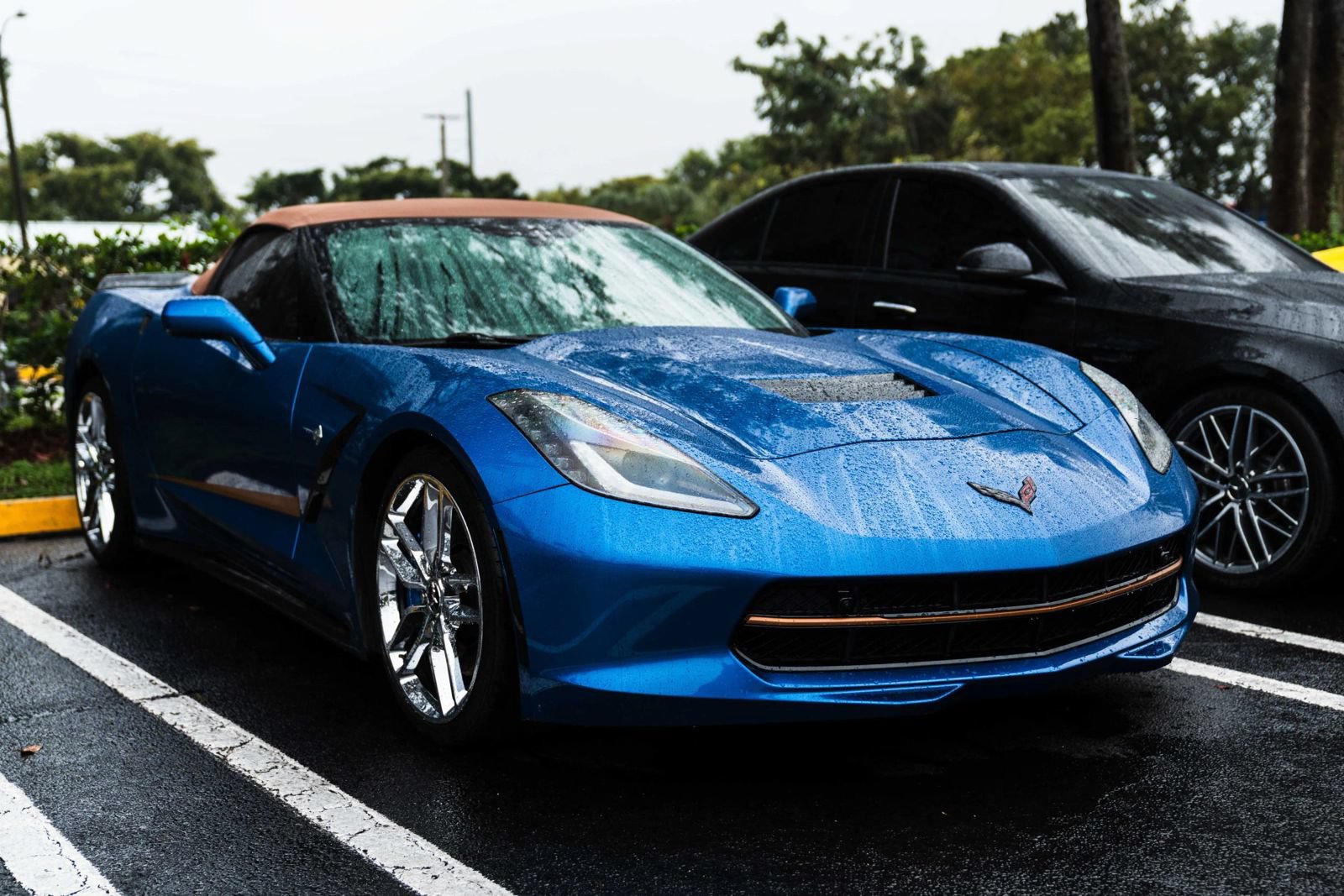 Used 2016 Chevrolet Corvette Stingray Convertible w/ 3LT Preferred Equipment Group RWD image 2