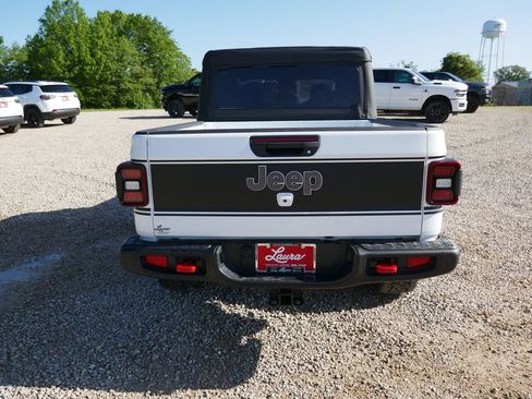 New 2026 Jeep Gladiator Mojave AWD/4WD image 7