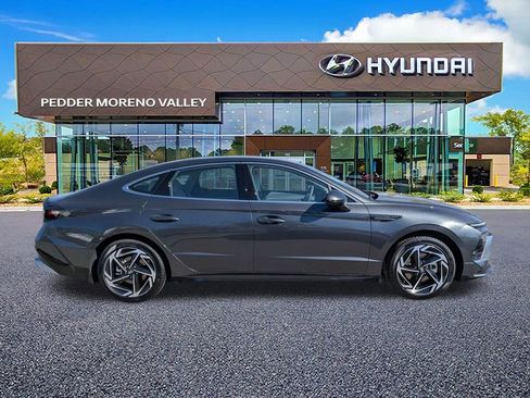 New 2026 Hyundai Sonata SEL image 3