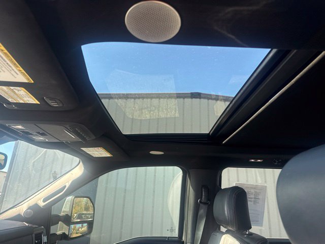 Used 2023 Ford F250 Platinum w/ Tremor Off-Road Package AWD/4WD image 16