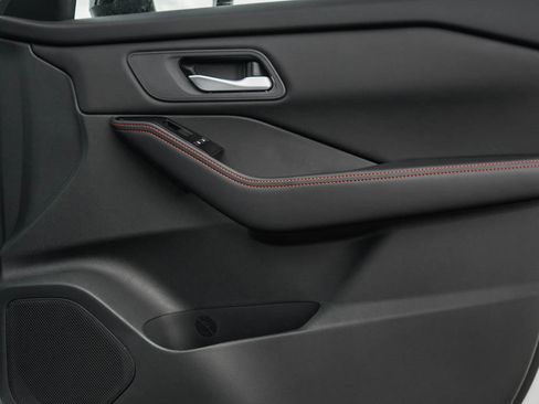New 2026 Nissan Rogue SV AWD/4WD image 10
