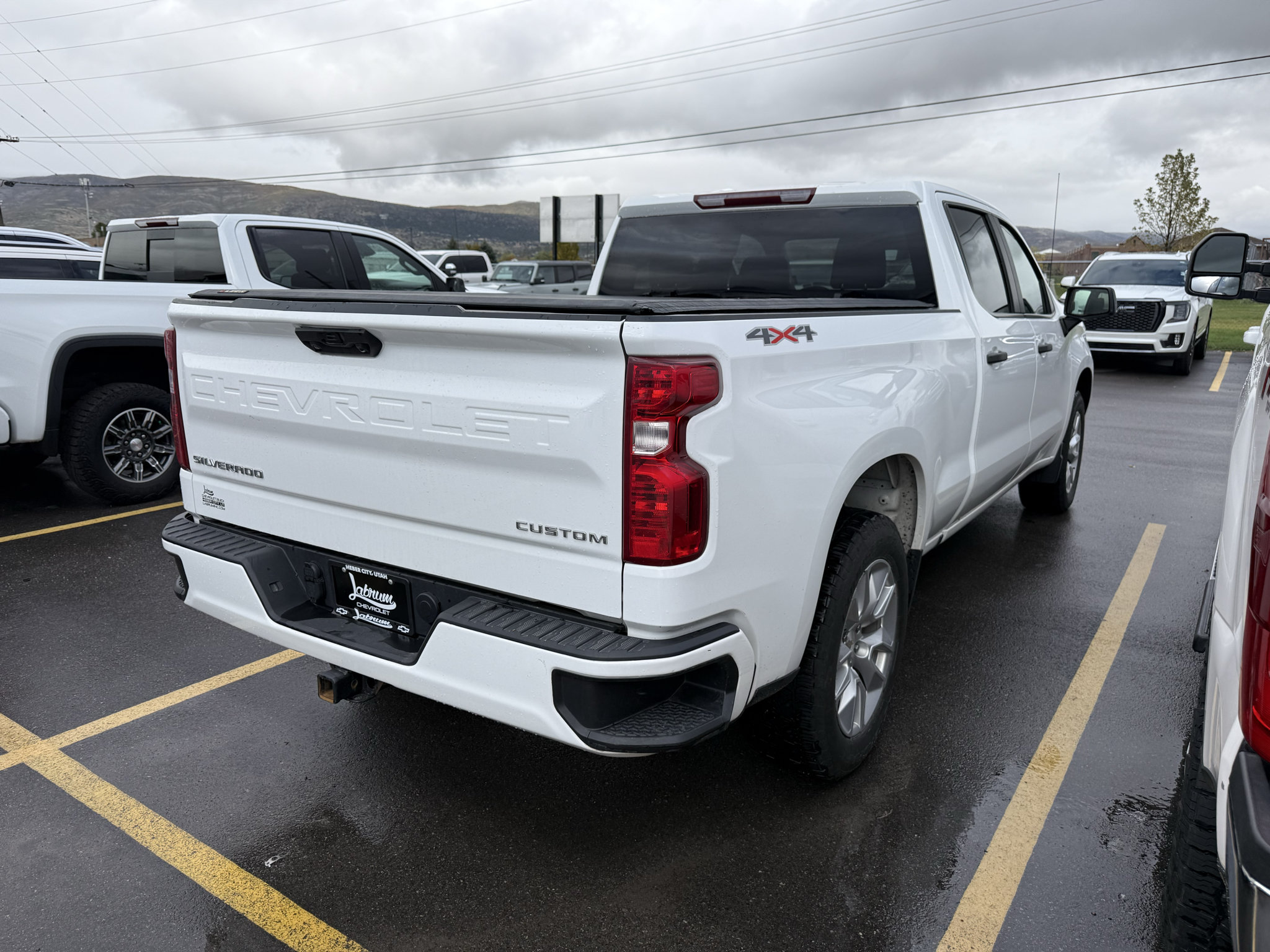 Used 2023 Chevrolet Silverado 1500 Custom AWD/4WD image 6