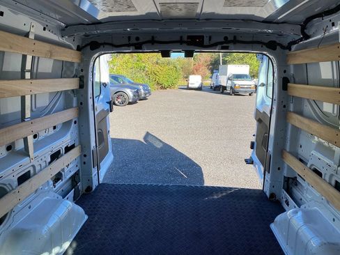 Used 2023 Ford Transit 250 Low Roof w/ Exterior Upgrade Package image 27
