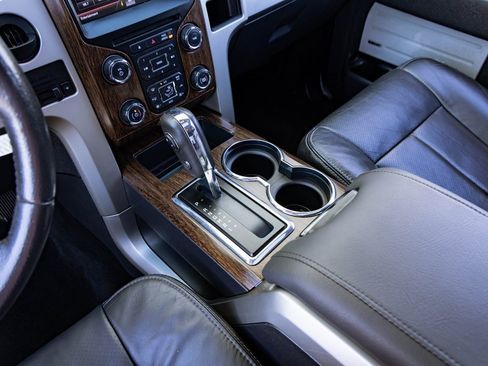 Used 2013 Ford F150 Lariat w/ Luxury Equipment Group image 12