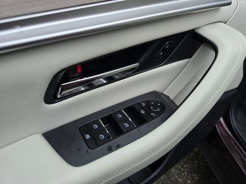 Certified 2024 MAZDA CX-90 Plug-In Hybrid w/ Premium Plus image 31