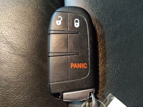 Used 2020 Dodge Durango GT w/ Blacktop Package image 32