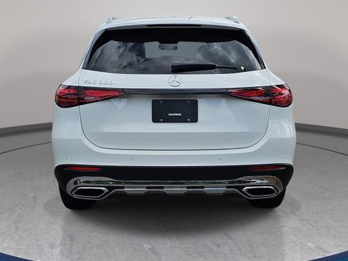 New 2026 Mercedes-Benz GLC 300 image 6