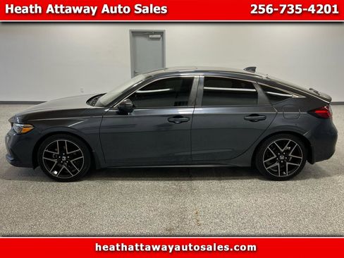 Used 2022 Honda Civic Sport Touring image 1