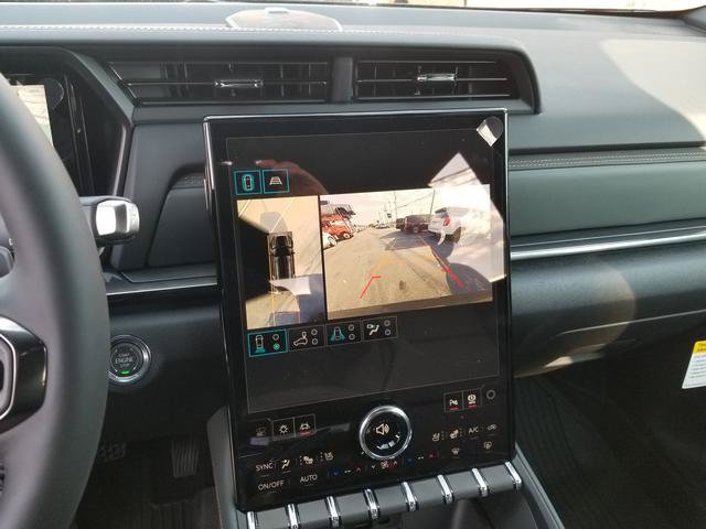 New 2027 GMC Terrain AT4 w/ Convenience Package III AWD/4WD image 11