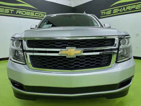 Used 2019 Chevrolet Tahoe LT image 3