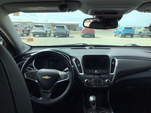 Used 2022 Chevrolet Malibu LT w/ LT Plus Package FWD image 18