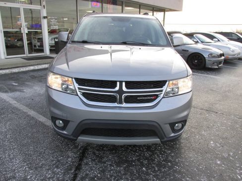 Used 2015 Dodge Journey SXT w/ Flexible Seating Group FWD image 9