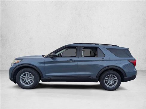 New 2026 Ford Explorer Active w/ Active Comfort Package image 5