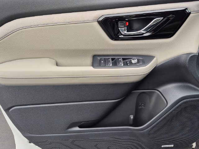 Used 2025 Subaru Forester Limited AWD/4WD image 10