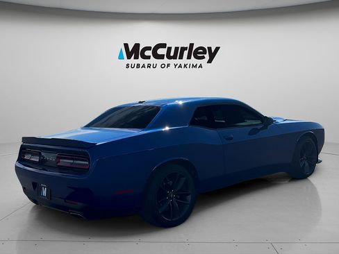 Used 2021 Dodge Challenger GT w/ Performance Handling Group RWD image 6