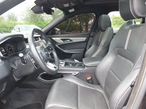 Used 2025 Jaguar F-PACE R-Dynamic S AWD/4WD image 19