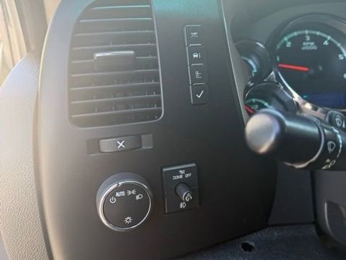 Used 2013 Chevrolet Silverado 1500 LT AWD/4WD image 15