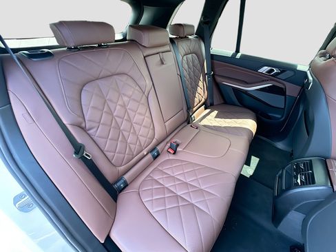 New 2026 BMW X5 sDrive40i w/ Premium Package RWD image 19