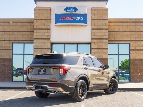 New 2026 Ford Explorer Tremor image 6
