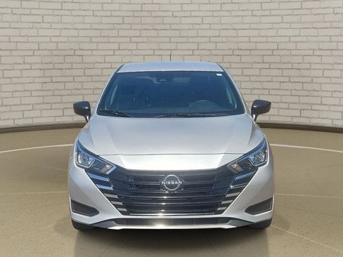 Used 2024 Nissan Versa S w/ Trunk Package FWD image 2