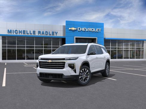 New 2026 Chevrolet Traverse LT w/ Enhanced Driving Package image 34