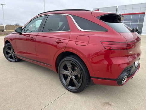Used 2024 Genesis GV70 2.5T w/ Sport Prestige Package AWD/4WD image 5