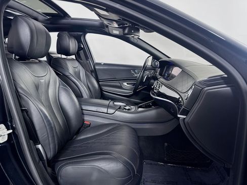 Used 2016 Mercedes-Benz Maybach S 600 image 39